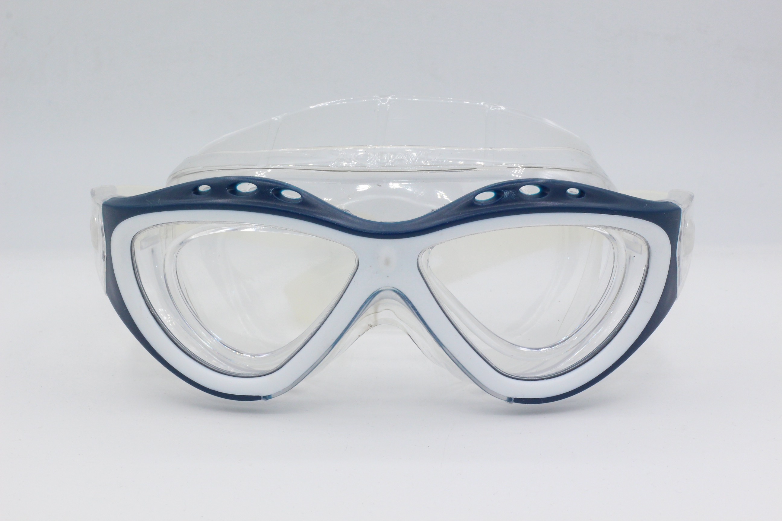 Aquavız Numaralı Yüzücü Gözlüğü